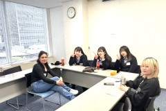 今回は大阪総合生涯学習センターの第4会議室で国際交流イベントを開催しました。