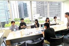 今回は同年代・同世代の人らの集まりでしたので場に馴染みやすかったです。