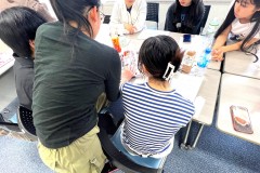 将来海外留学やワーキングホリデーを目指す人らにとって有益な情報得られたとってもためになるレクチャーでした。