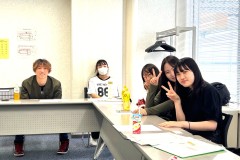 今回は高校生４人、中学生の女の子1人の合計5人様にお集まりいただきました。