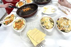 そろそろオーブンで焼く準備をしています。