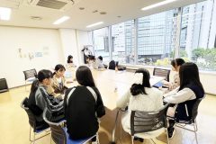 同世代の女の子同士だったので終始笑い声が絶えない楽しい雰囲気の国際交流活動が出来ました。