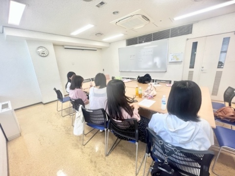 今回は高校生～大学生までの女の子が遊びに来てくれました。