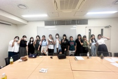 参加者の過半数が中学生・女子高校らでした。